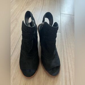 Vince Camuto Katrina Block Heel Booties